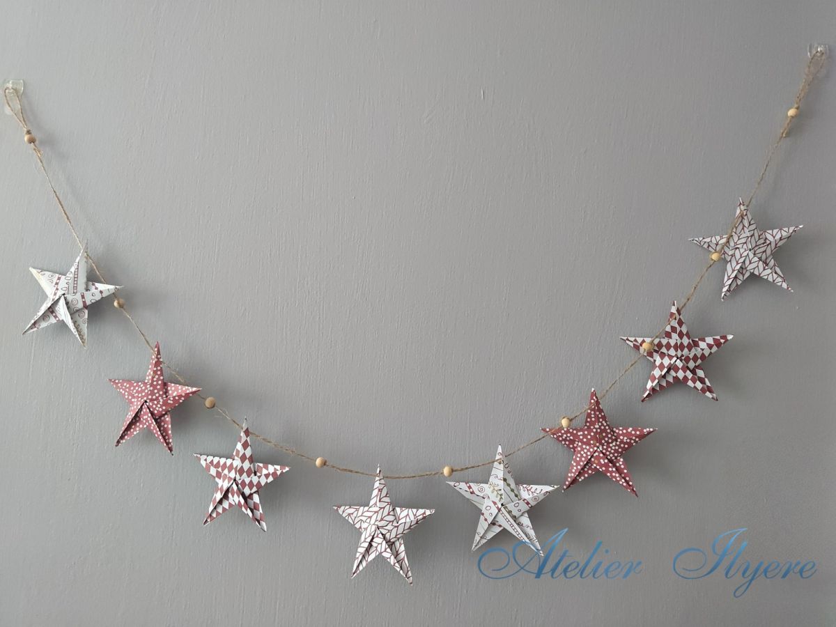 A crafty Christmas 2025 – Origami star&nbsp;garland