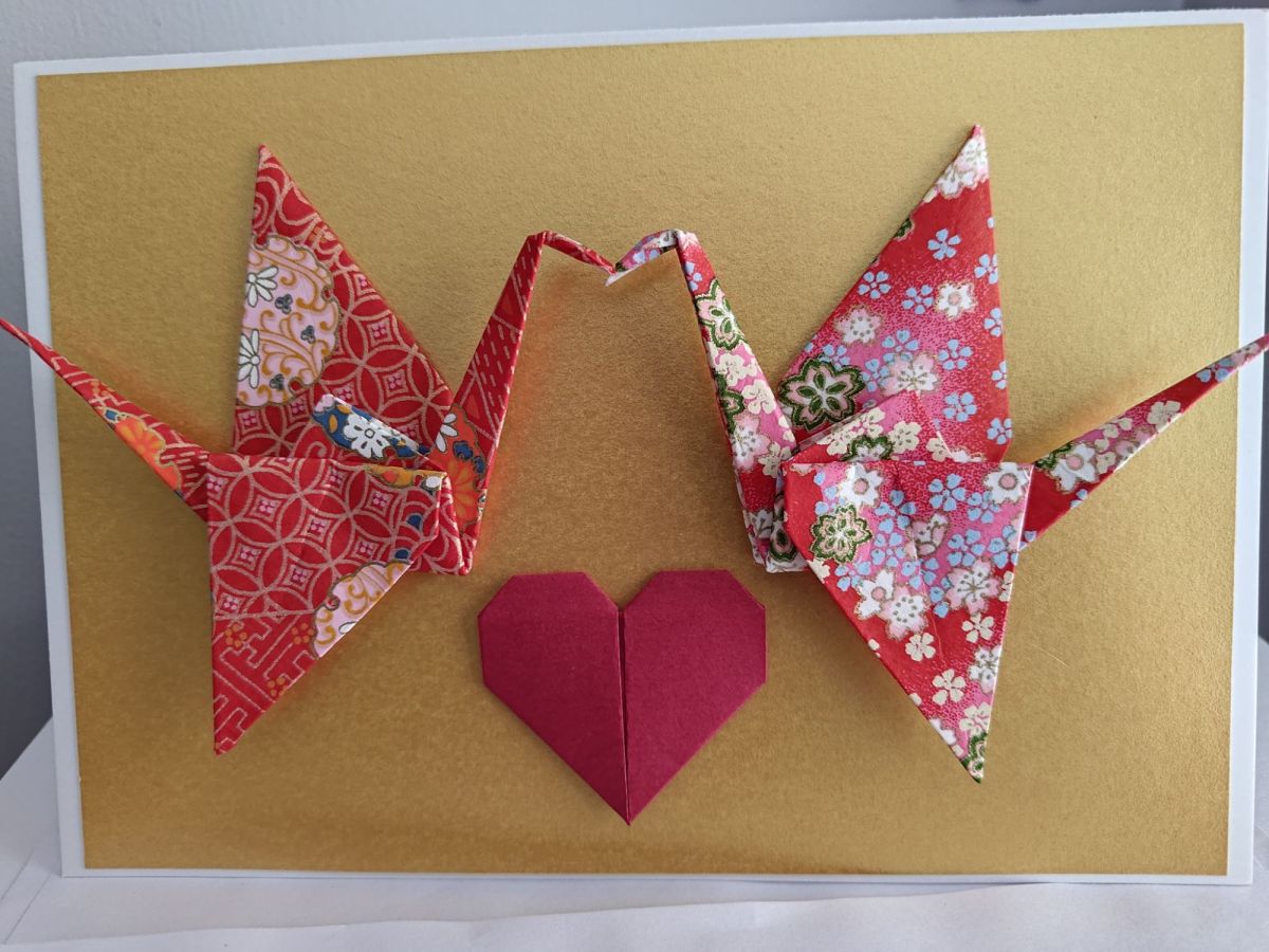 DIY origami crane greetings&nbsp;cards